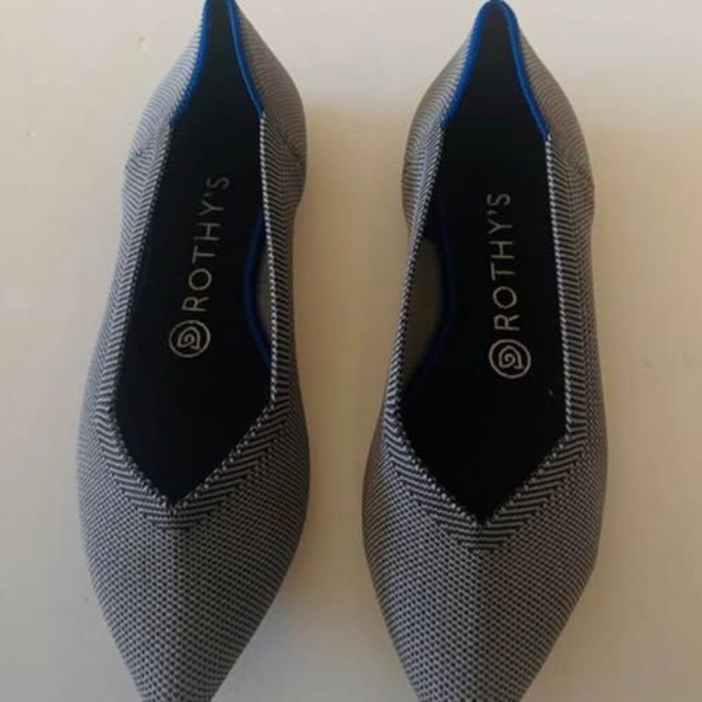 $165 shoe for $65 save $100!!